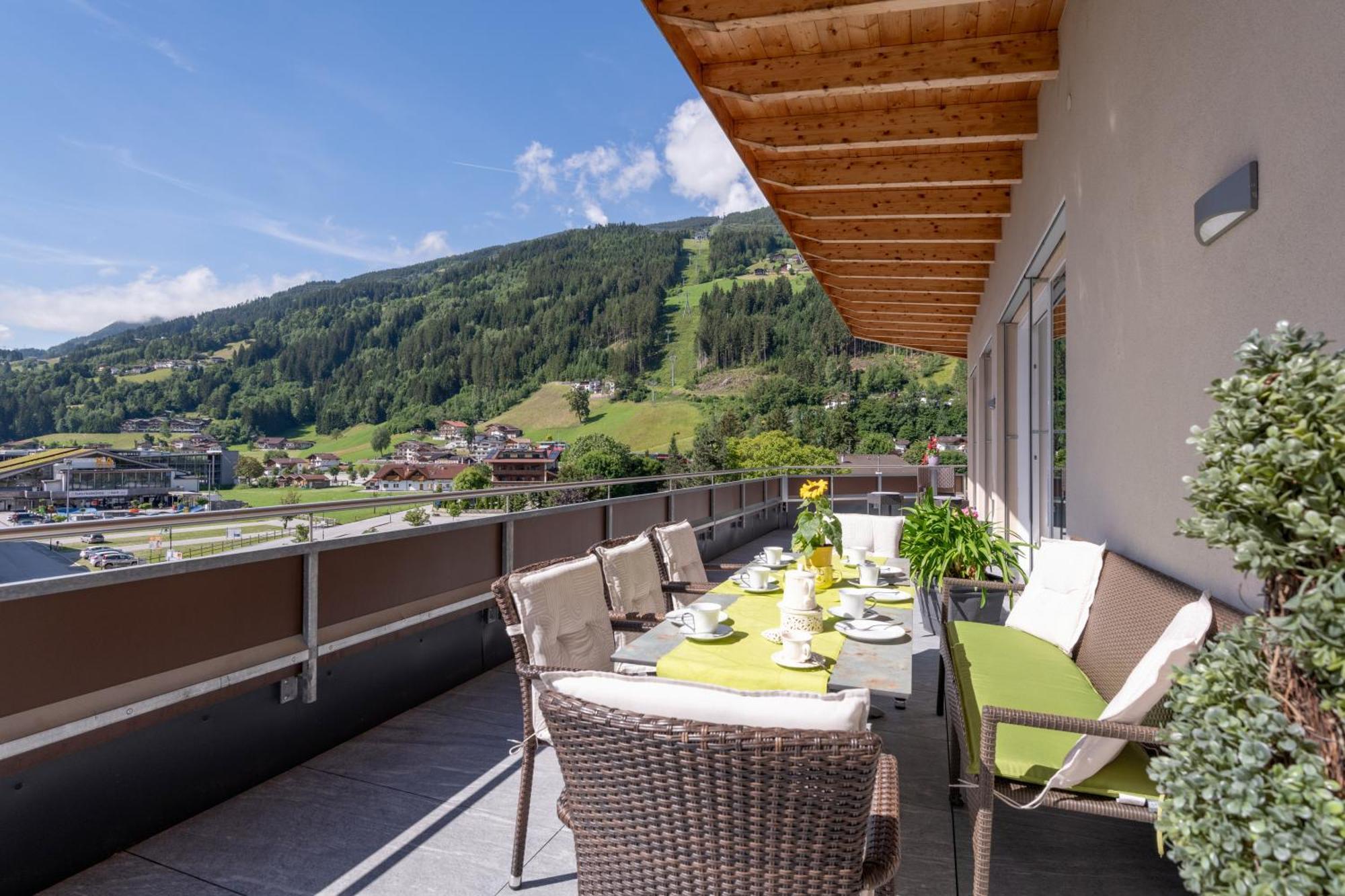 Aparthotel Alptirol Kaltenbach Exteriör bild