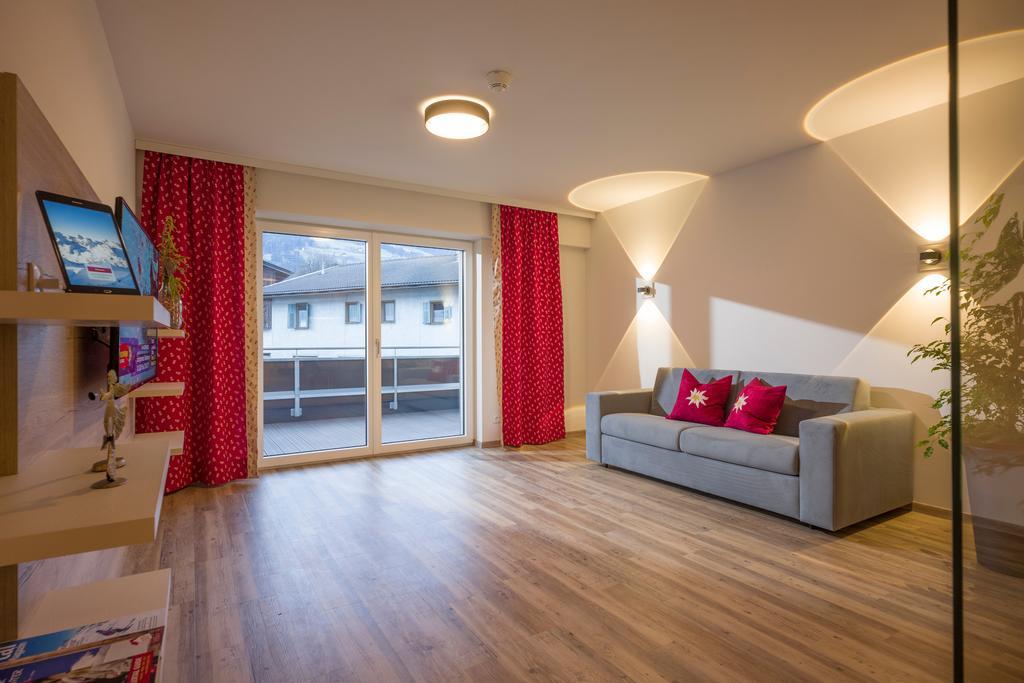 Aparthotel Alptirol Kaltenbach Exteriör bild