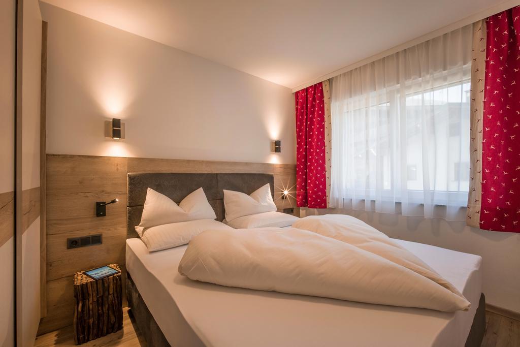 Aparthotel Alptirol Kaltenbach Exteriör bild